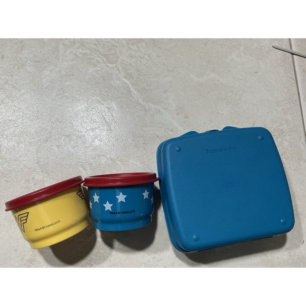 Wonder Woman Tupperware Set - Picture 7 of 14